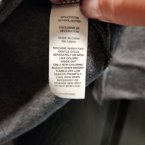 KidPik Girls Foil Long Sleeve Graphic Icon Football Tee XL 14 - Picture 8 of 11